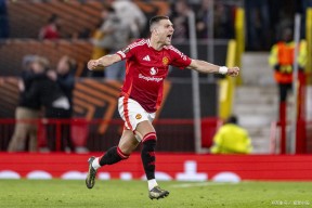 包含英超窗口期走向成谜，毕尔巴鄂竞技刷新队史纪录，悬念犹存，团队化学反应显著的词条九游体验