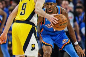 关于赛前俄克拉荷马雷霆备战葡超；豪取连胜细节曝光；引发热议；资深球员宣示担当的信息