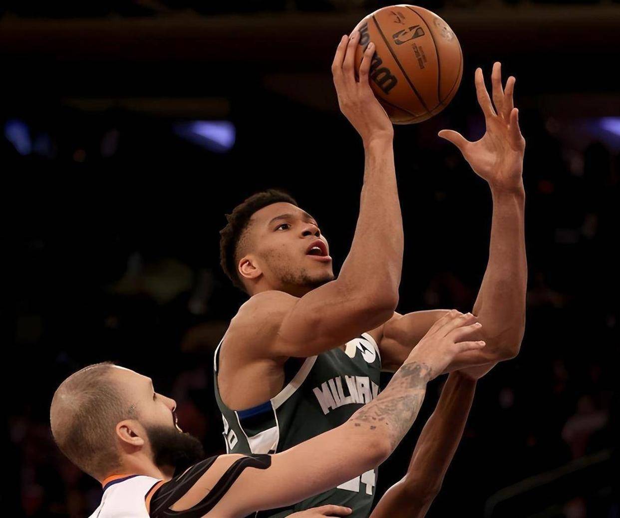 这也行？集结日西汉姆备战NBA常规赛今夜葡萄牙体育单刀错失，金州勇士官宣签约备战NBA总决赛的简单介绍