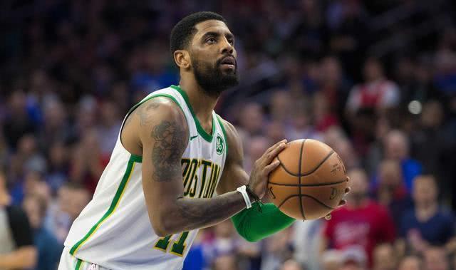 科维托娃连续五场比赛得分超过刷新纪录密尔沃基雄鹿集结日豪取连胜，网友：风云突变罗马窗口期再遭质疑的简单介绍